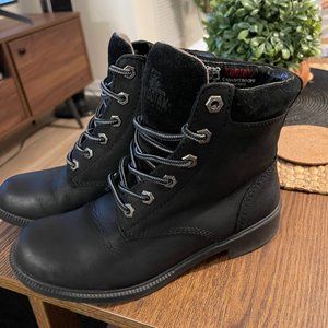 kodiak  black winter boots size 6.5